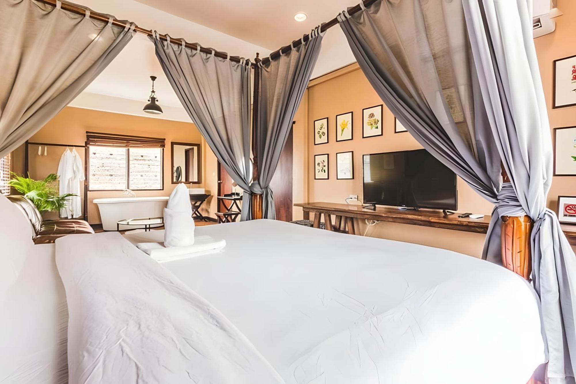 Naptel Changmoi - Thaphae แนปเทล ช้างม่อย ท่าแพ Chiang Mai Exterior photo